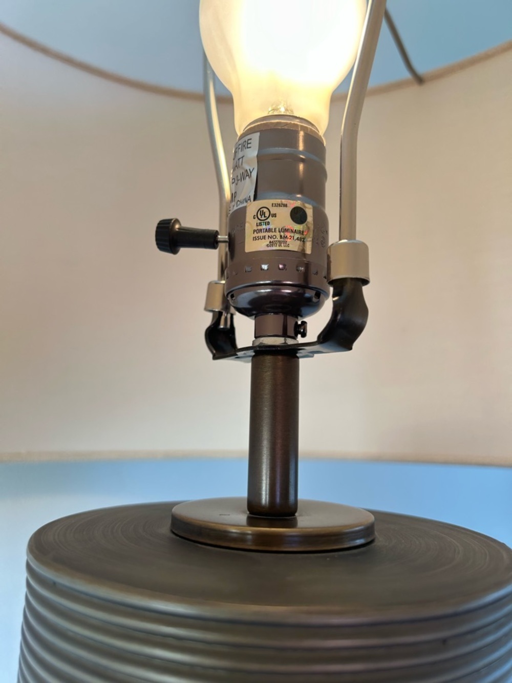 Flow Decor Baby Atlantic Table Lamp Glass Base Beautiful - Pre-owned See Pics - Picture 9 of 16
